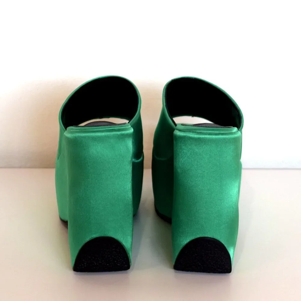 Designer Emerald Satin Platform Wedge Sandal / size 8.5